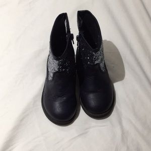 Carters deep navy side zip boot 7 worn once